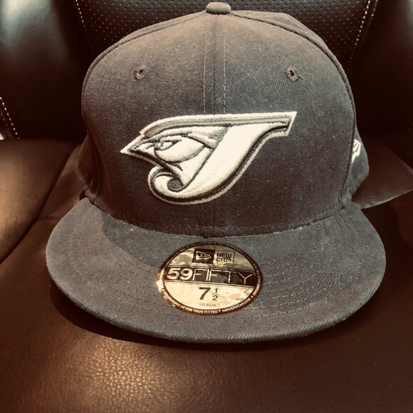 New Era 59FIFTY Toronto Blue Jays Fitted Hat Size 7 1/2 Dark Grey MLB Cap - Picture 2 of 5